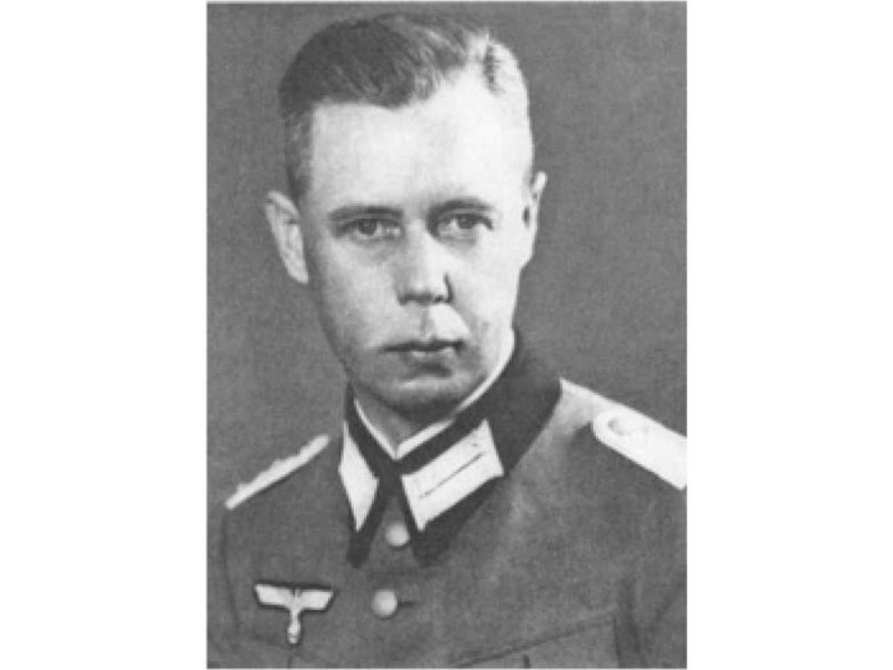 Fritz Fullriede: zbrodniarz wojenny, uważany za bohatera