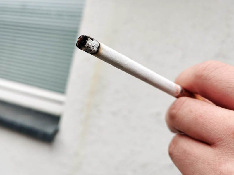 Czy w Kołobrzegu od 12 lat trwa demoralizacja w temacie zakazu palenia?