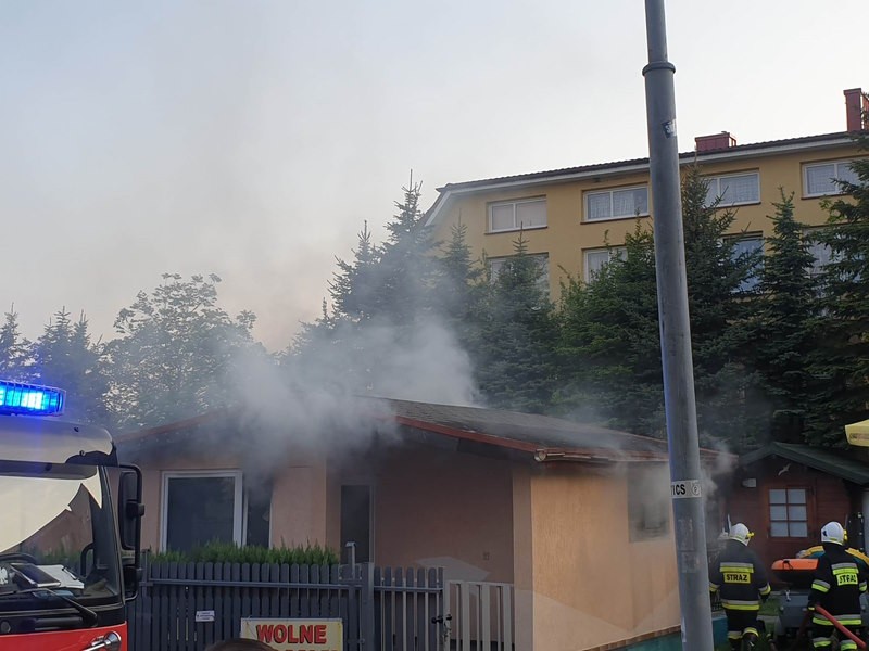 Pożar domku letniskowego  w Ustroniu Morskim